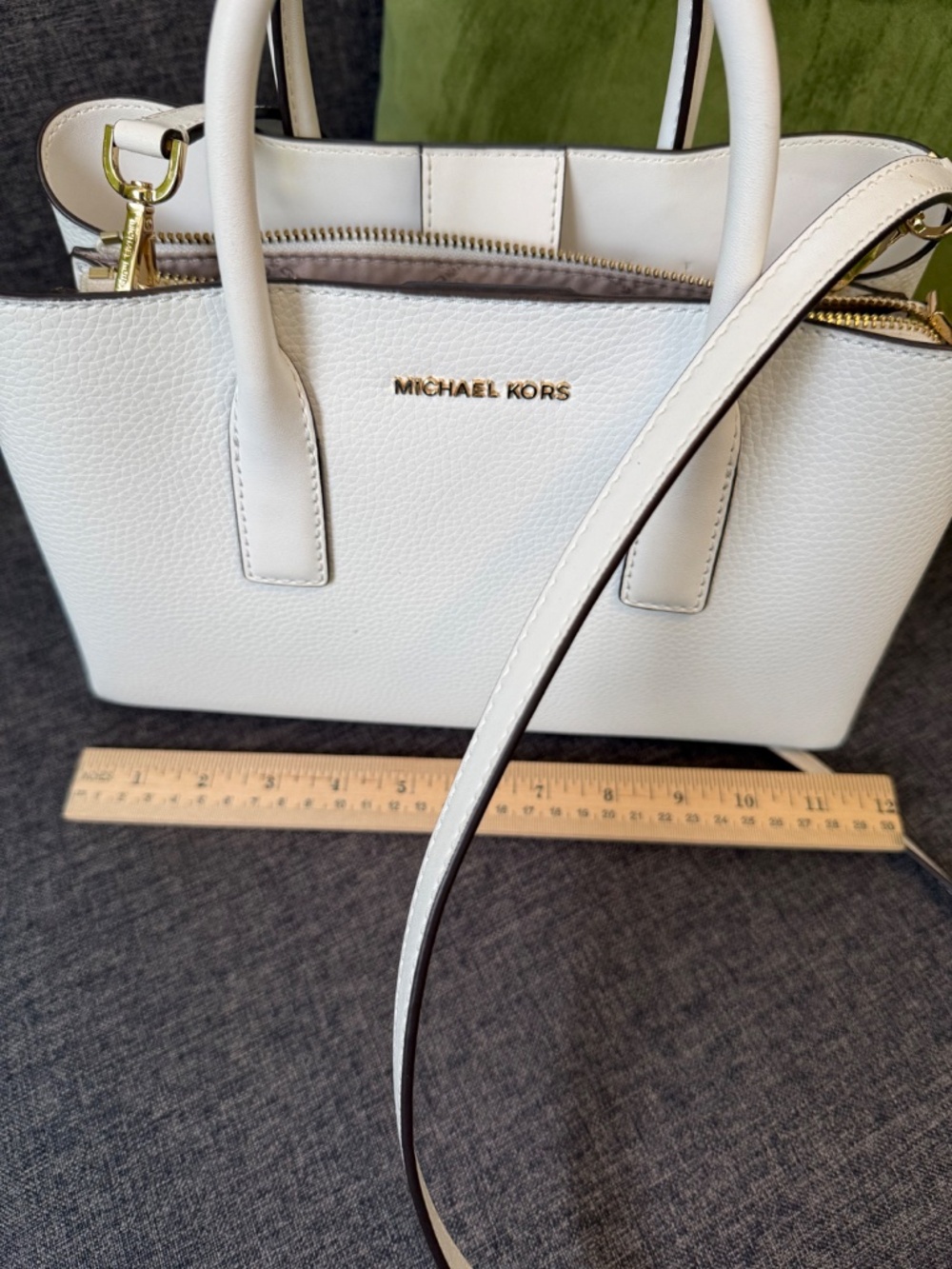 White leather purse - Picture 2 of 7